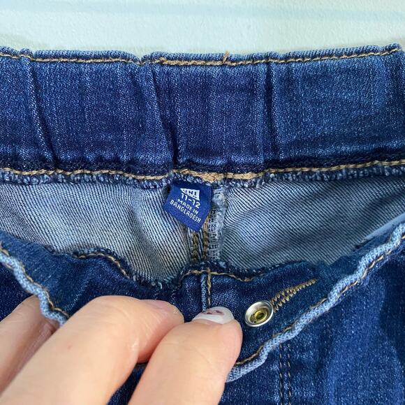 Uniqlo Girl's Blue Pull On Flared Jeans Size 11-12 - Picture 4 of 5